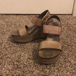 OTBT Wedges Size 7